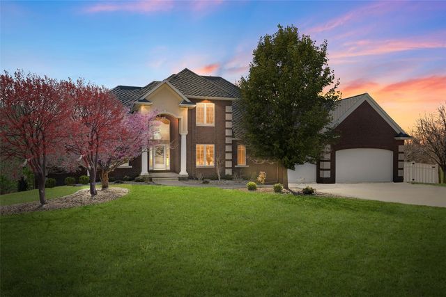 4601 Plumberry Road, Ely, IA 52227