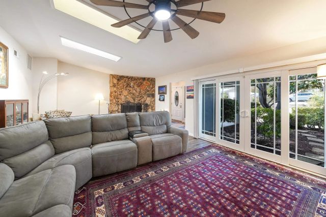 24563 Del Amo Rd, Ramona, CA 92065