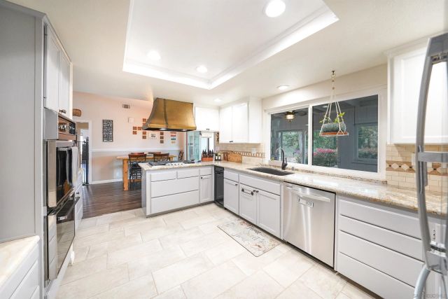 24563 Del Amo Rd, Ramona, CA 92065