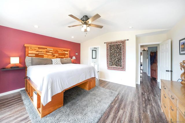 24563 Del Amo Rd, Ramona, CA 92065