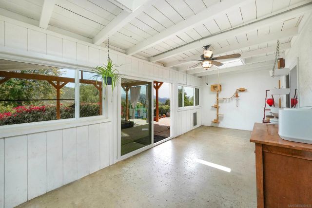 24563 Del Amo Rd, Ramona, CA 92065