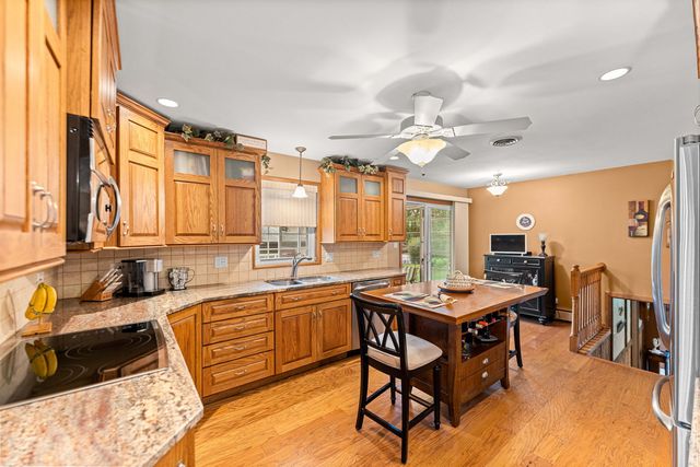 12449 S Mcvickers Avenue, Palos Heights, IL 60463