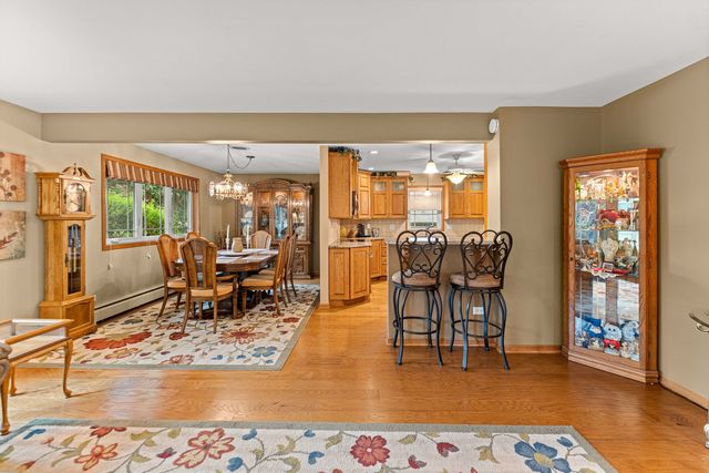12449 S Mcvickers Avenue, Palos Heights, IL 60463