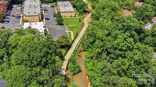 4739 Hedgemore Drive N, Charlotte, NC 28209