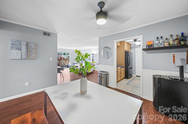 4739 Hedgemore Drive N, Charlotte, NC 28209