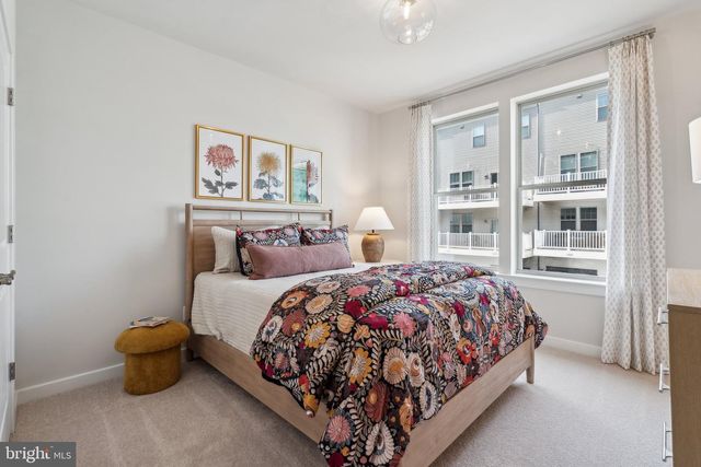 1051 INFERNO TER SE, Leesburg, VA 20175