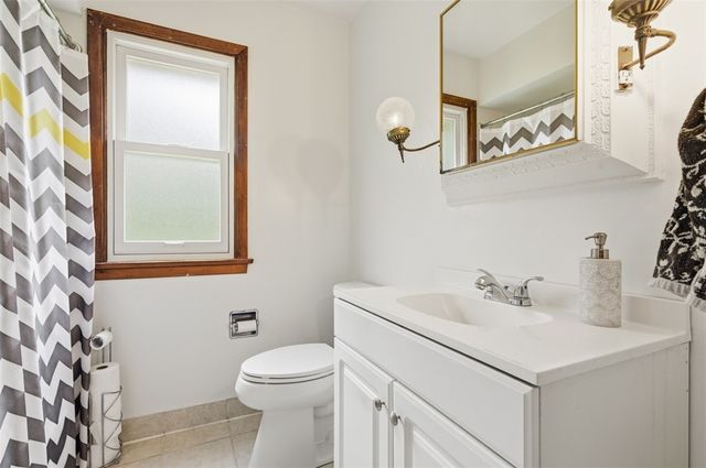 2207 Ridgevue Ave, Aliquippa, PA 15001