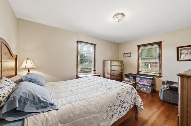 2207 Ridgevue Ave, Aliquippa, PA 15001