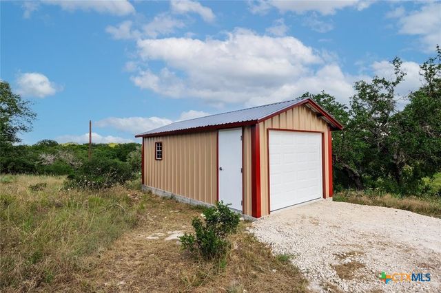 908 Spring Creek Road, Florence, TX 76527
