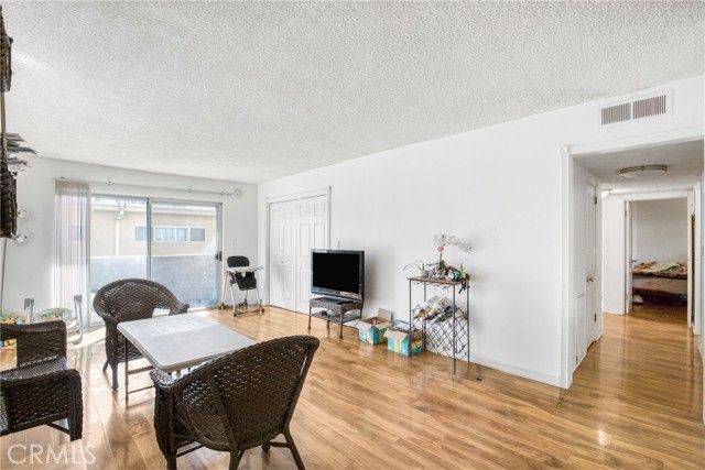 6339 Morse, North Hollywood (los Angeles), CA 91606