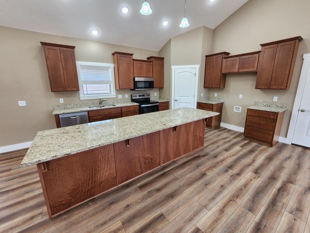 158 Grand Pointe Drive, Branson, MO 65616