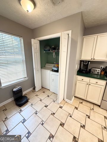 243 Pine Knoll Drive, Warm Springs, GA 31830