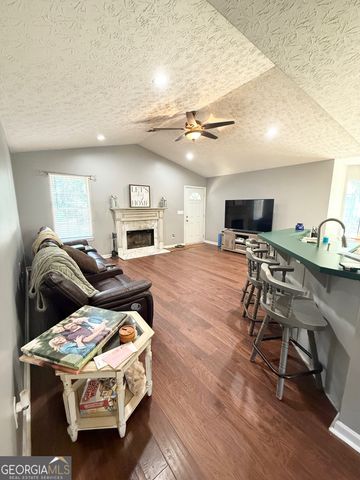 243 Pine Knoll Drive, Warm Springs, GA 31830