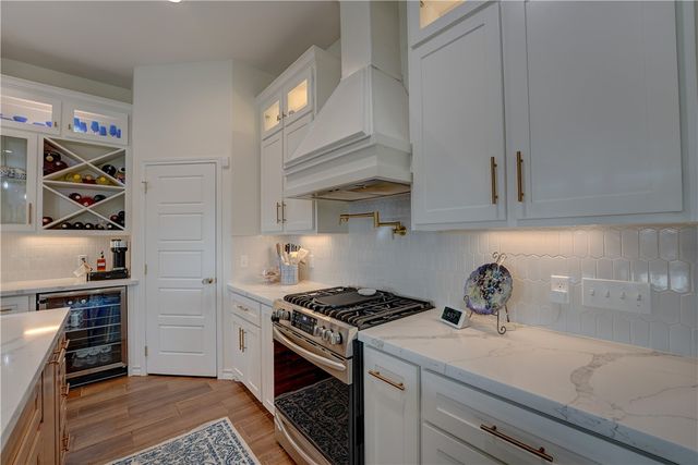 1501 Kenwood Dr, Aransas Pass, TX 78336