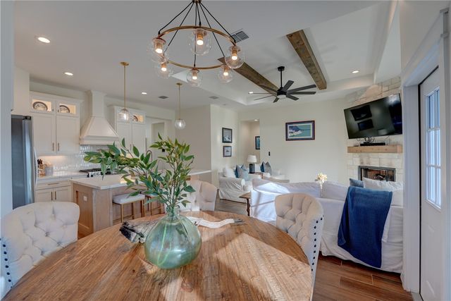 1501 Kenwood Dr, Aransas Pass, TX 78336