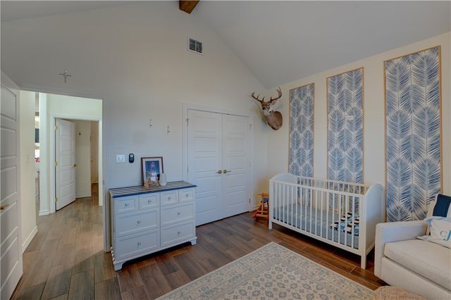 1501 Kenwood Dr, Aransas Pass, TX 78336