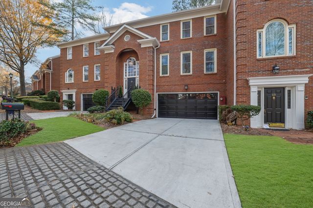 7155 Roswell Road 14, Sandy Springs, GA 30328