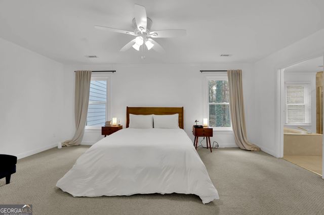 7155 Roswell Road 14, Sandy Springs, GA 30328