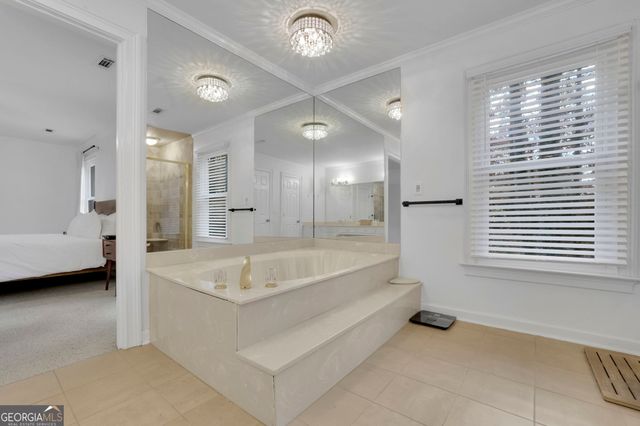 7155 Roswell Road 14, Sandy Springs, GA 30328