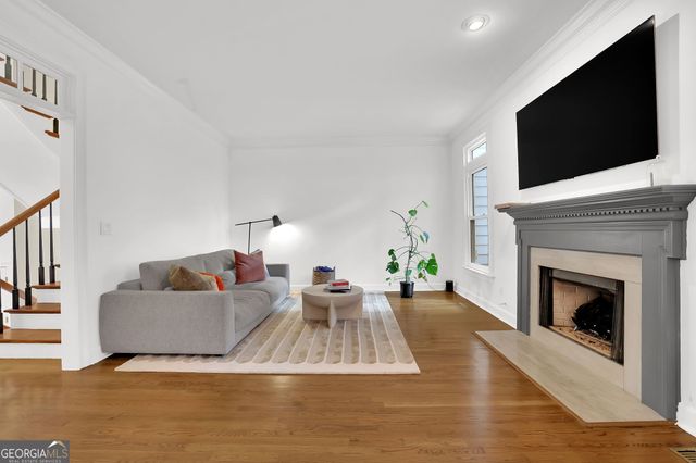 7155 Roswell Road 14, Sandy Springs, GA 30328