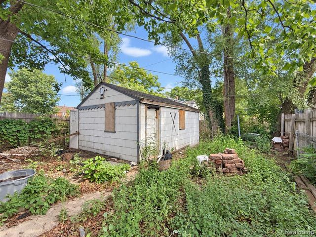 5248 Lumley Street, Detroit, MI 48210