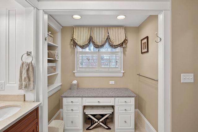 4 Kettle View, Plymouth, MA 02360