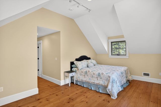 4 Kettle View, Plymouth, MA 02360
