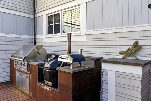 4 Kettle View, Plymouth, MA 02360