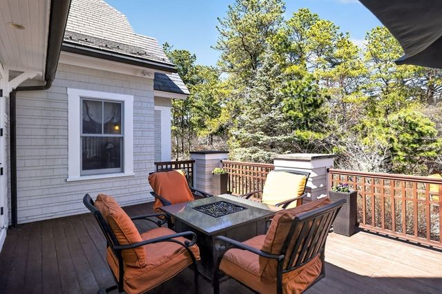 4 Kettle View, Plymouth, MA 02360