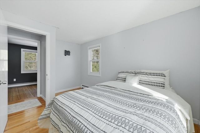 7 Oak St, Marion, MA 02738