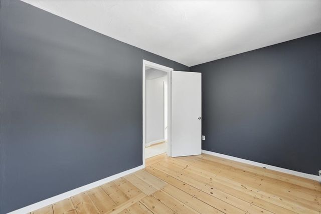 7 Oak St, Marion, MA 02738