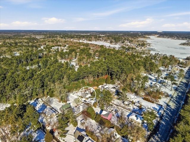 7 Oak St, Marion, MA 02738