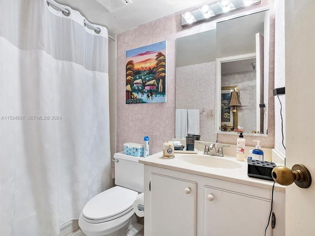 290 174th Street 1809, Sunny Isles Beach, FL 33160