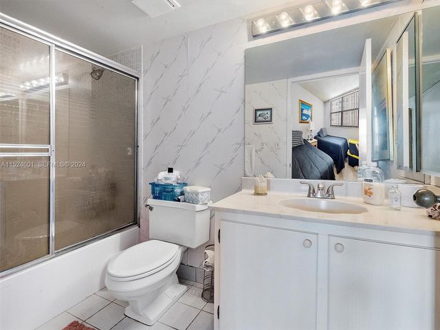 290 174th Street 1809, Sunny Isles Beach, FL 33160