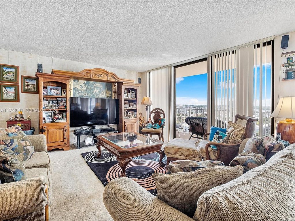 290 174th Street 1809, Sunny Isles Beach, FL 33160