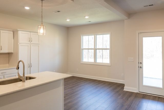 1543 Hidden Creek Trail, Clarksville, TN 37043