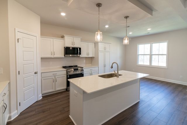 1543 Hidden Creek Trail, Clarksville, TN 37043