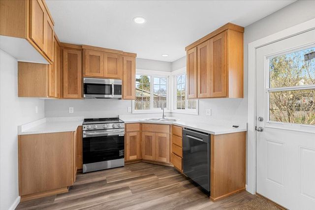 832 Wabash Avenue, Medford, OR 97504