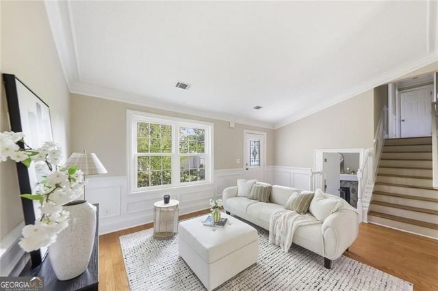 310 Knoll Ridge Court, Alpharetta, GA 30022