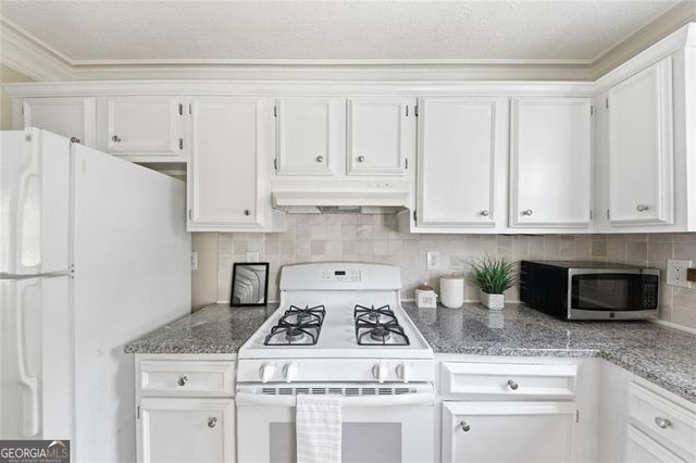 310 Knoll Ridge Court, Alpharetta, GA 30022