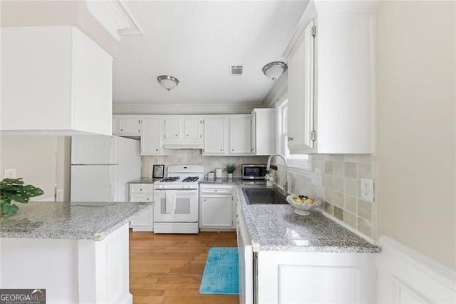 310 Knoll Ridge Court, Alpharetta, GA 30022