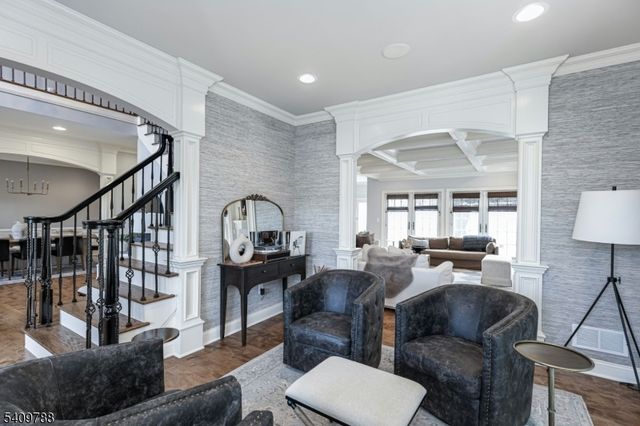 19 Carol Rd, Westfield Town, NJ 07090