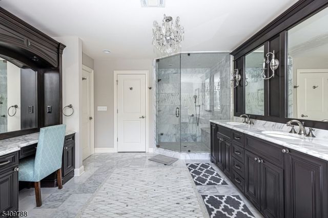 19 Carol Rd, Westfield Town, NJ 07090