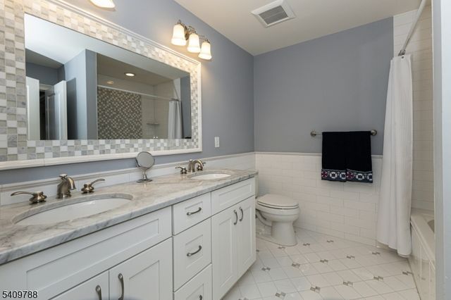 19 Carol Rd, Westfield Town, NJ 07090