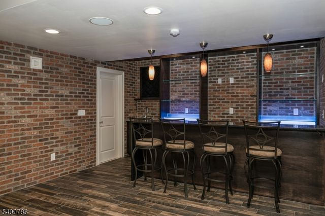 19 Carol Rd, Westfield Town, NJ 07090