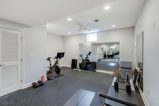 19 Carol Rd, Westfield Town, NJ 07090