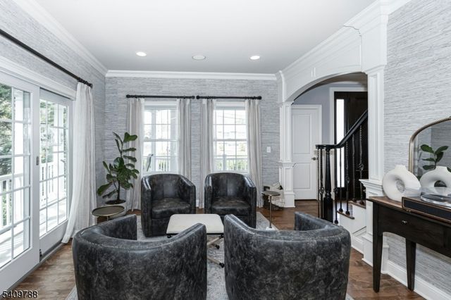 19 Carol Rd, Westfield Town, NJ 07090