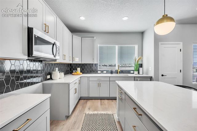 8188 Manor House Way, Colorado Springs, CO 80908