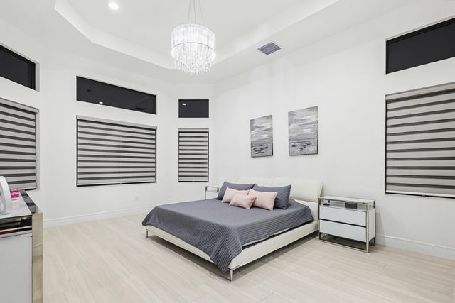 9801 Rennes Lane, Delray Beach, FL 33446