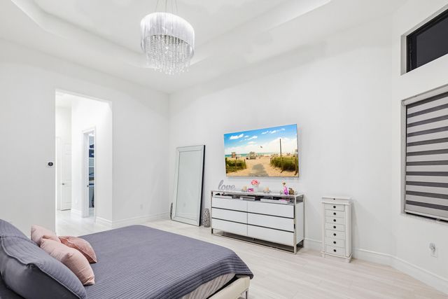 9801 Rennes Lane, Delray Beach, FL 33446